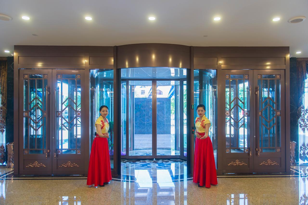 Dunhuang Isiting Hotel 外观 照片